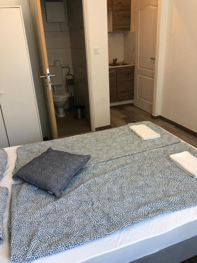 Bella Fiore Apartment 4 Budapest Luaran gambar